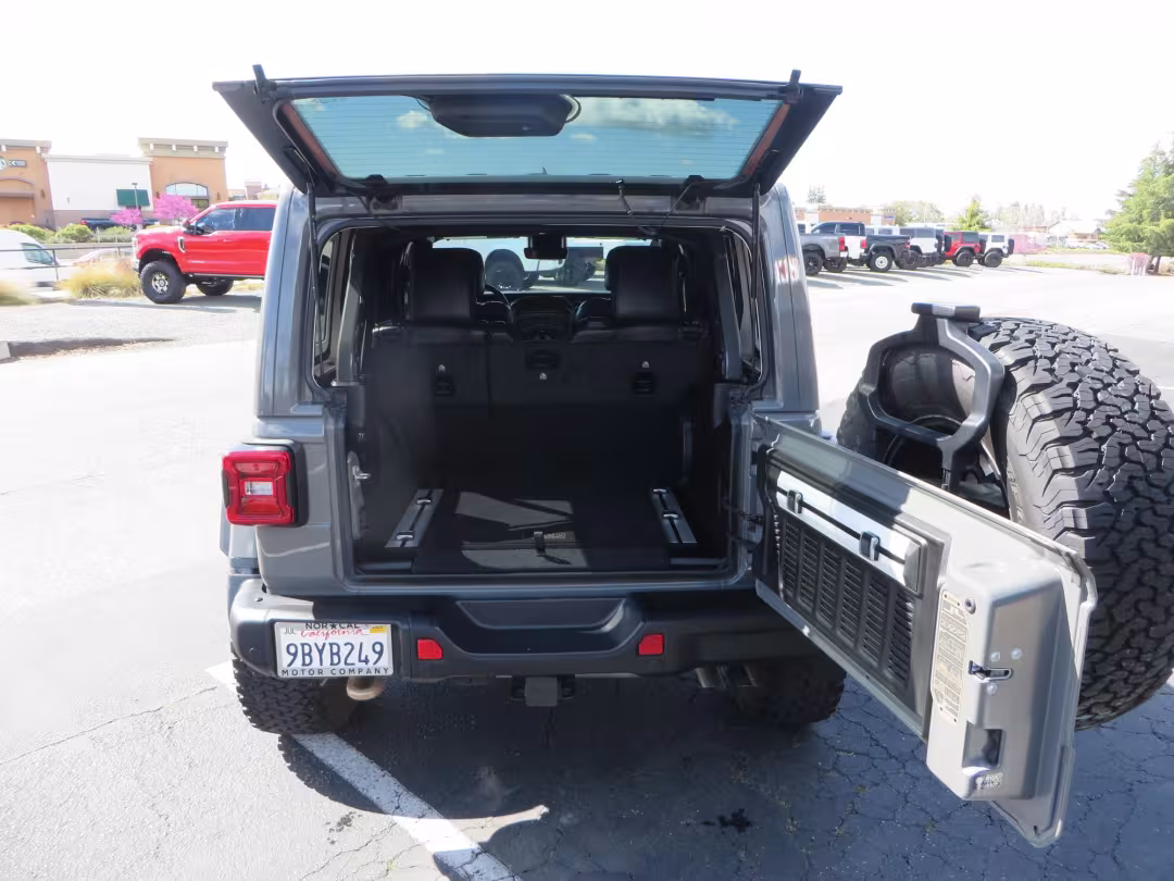 2022 Jeep Wrangler - 1C4JJXSJ2NW156223 - Image #63