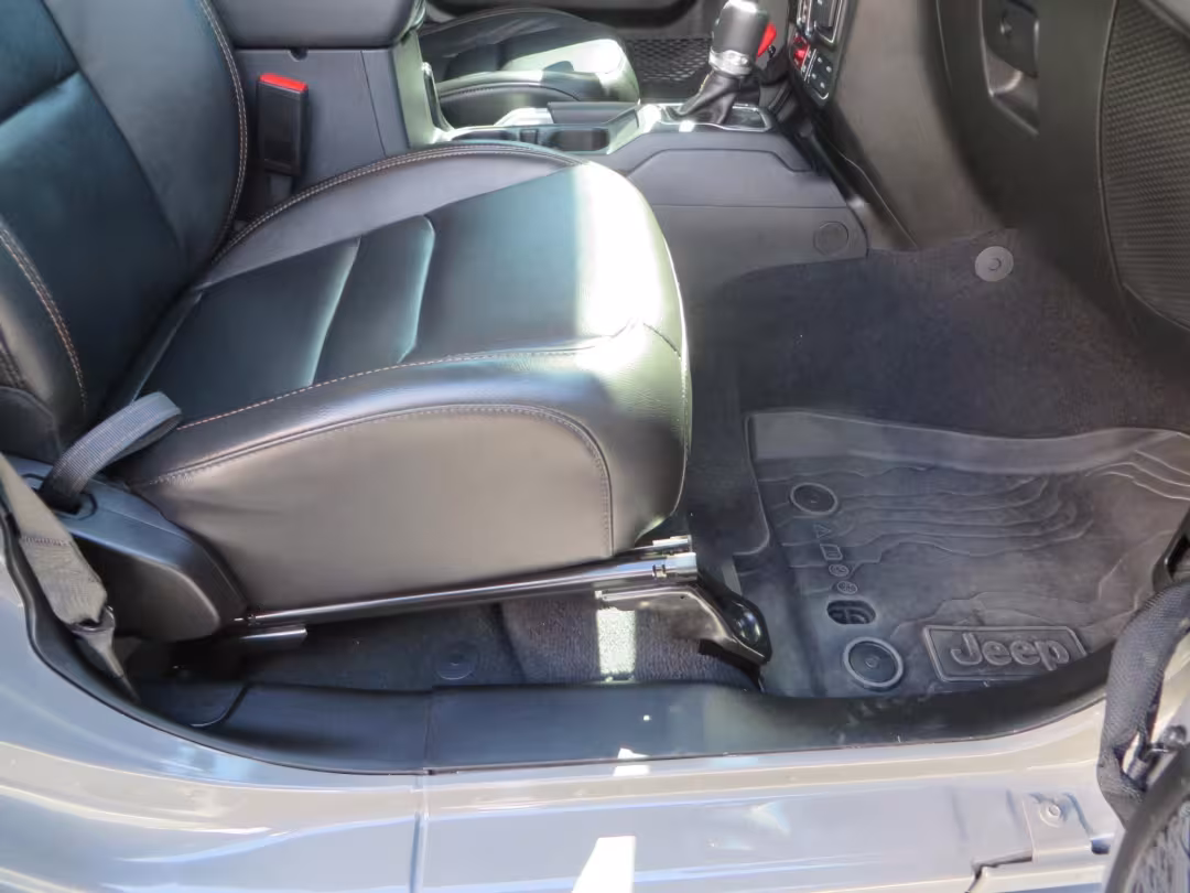 2022 Jeep Wrangler - 1C4JJXSJ2NW156223 - Image #54