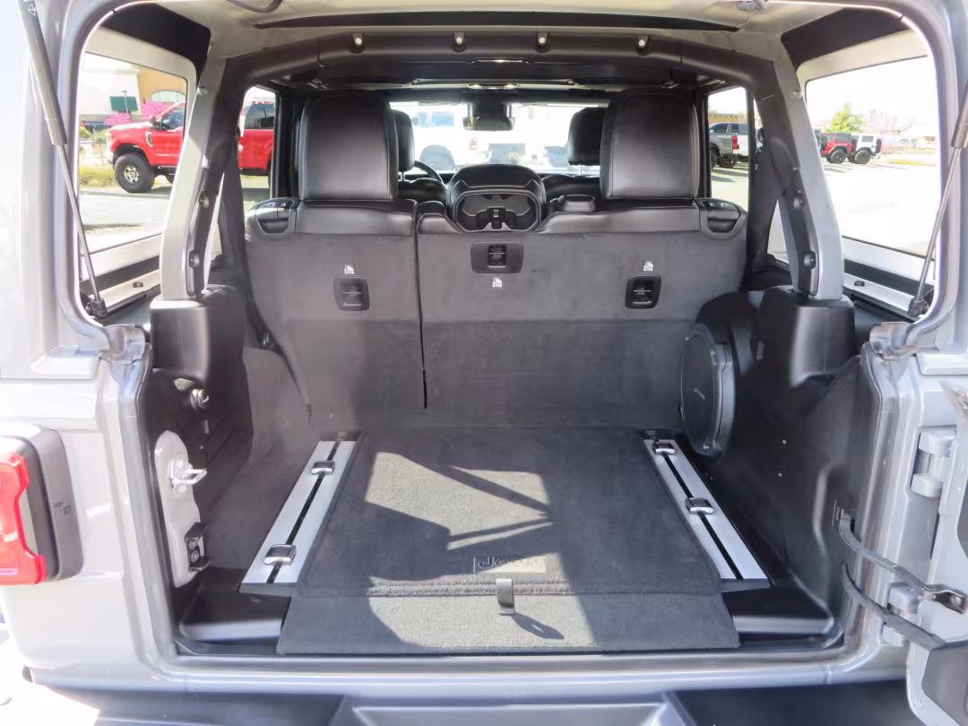 2022 Jeep Wrangler - 1C4JJXSJ2NW156223 - Image #65