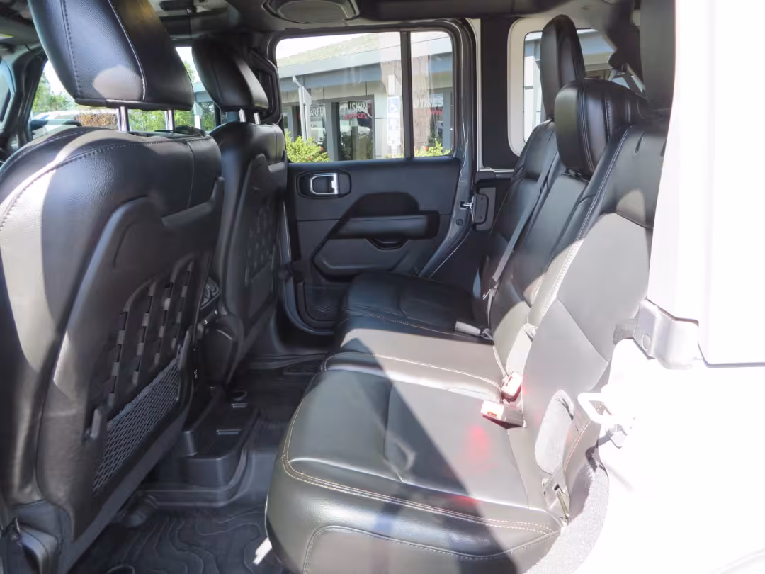 2022 Jeep Wrangler - 1C4JJXSJ2NW156223 - Image #44