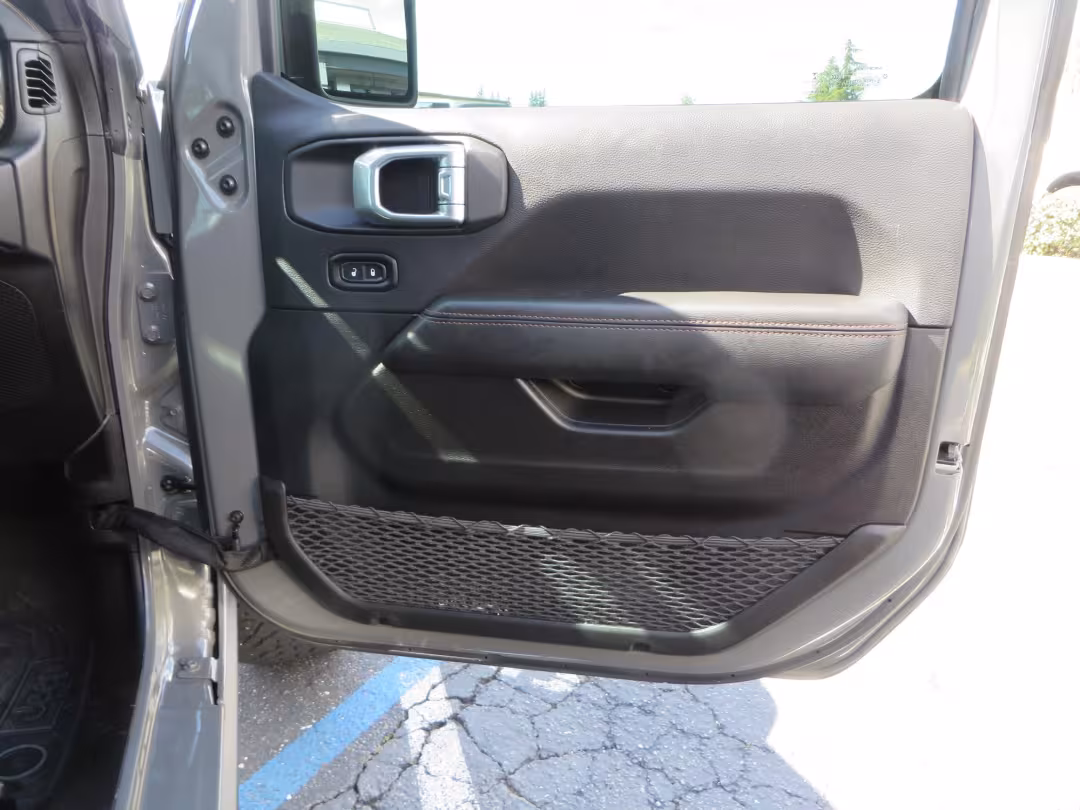 2022 Jeep Wrangler - 1C4JJXSJ2NW156223 - Image #51