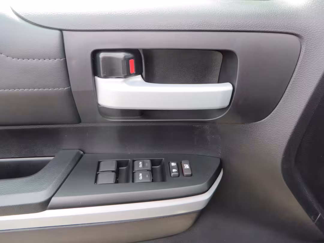 2021 Toyota Tundra - 5TFHY5F15MX021285 - Image #20